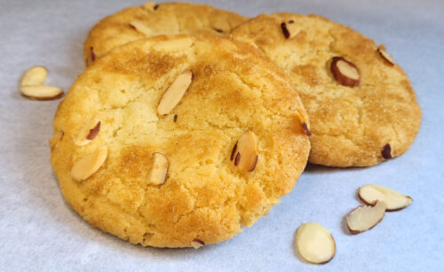 cookies with slivered almonds